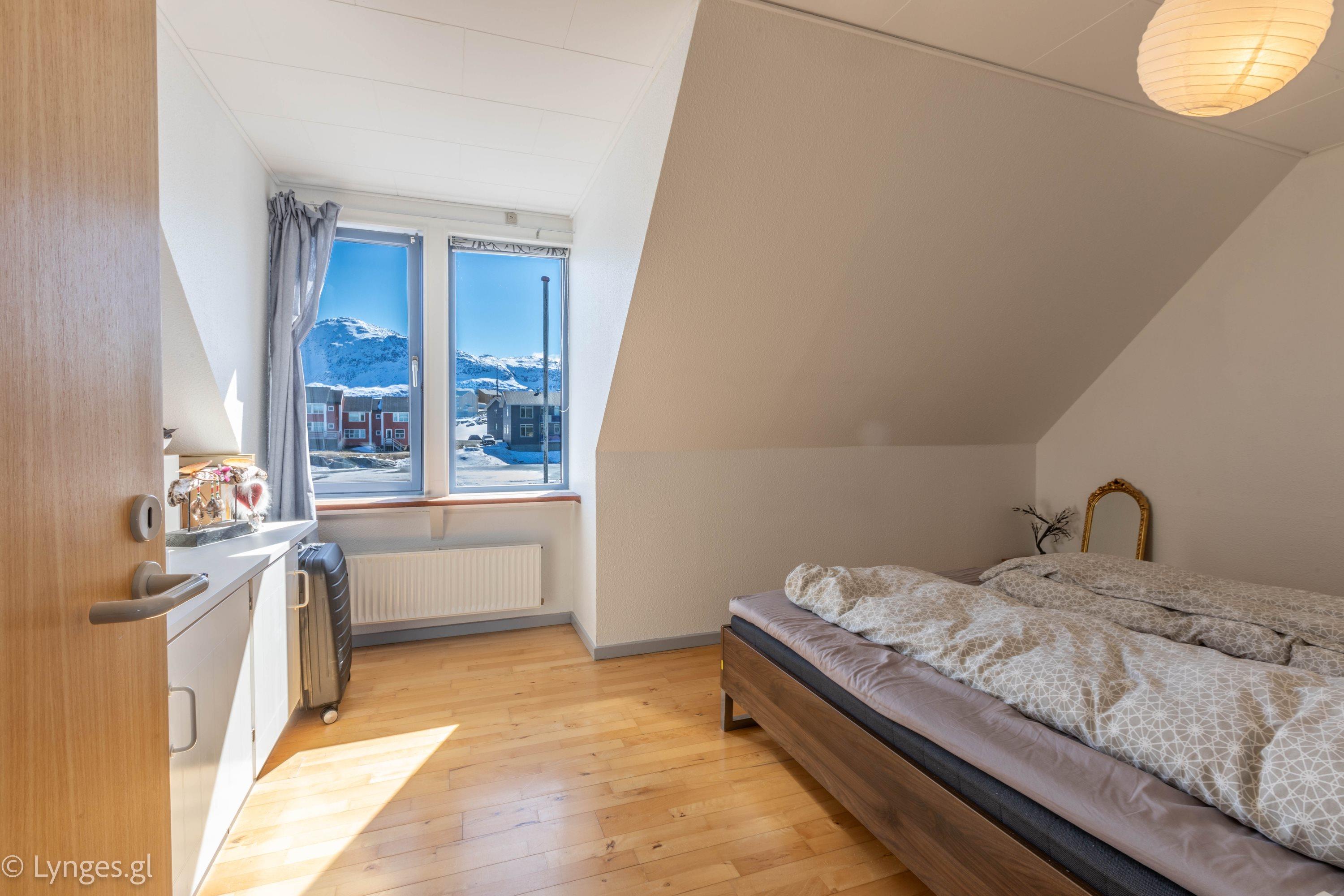 Eqalugalinnguit 93A, 3905 Nuussuaq | Lynges Bolig & Erhverv